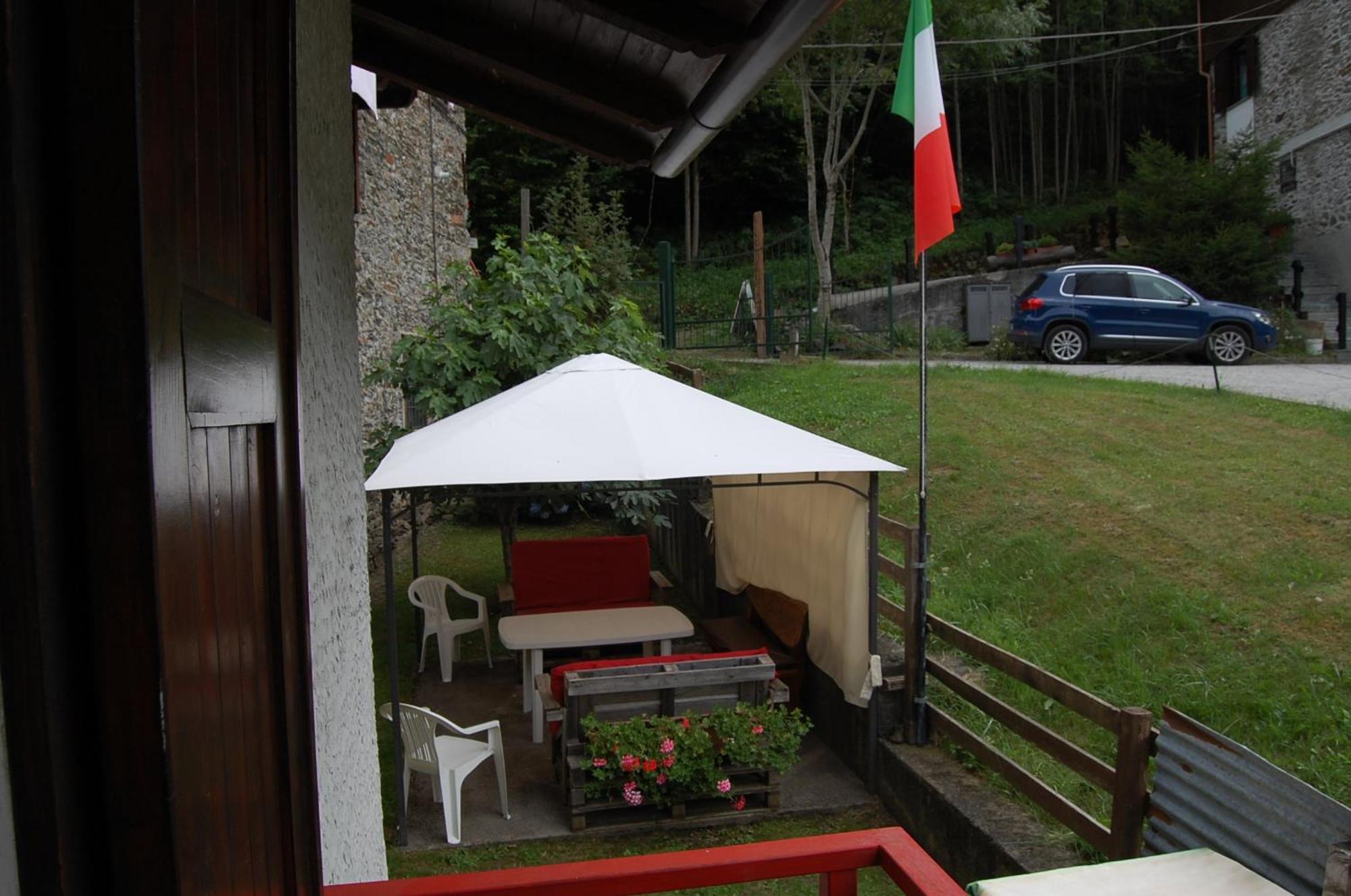 Villa Casa Valentino Corteno Golgi Exterior foto